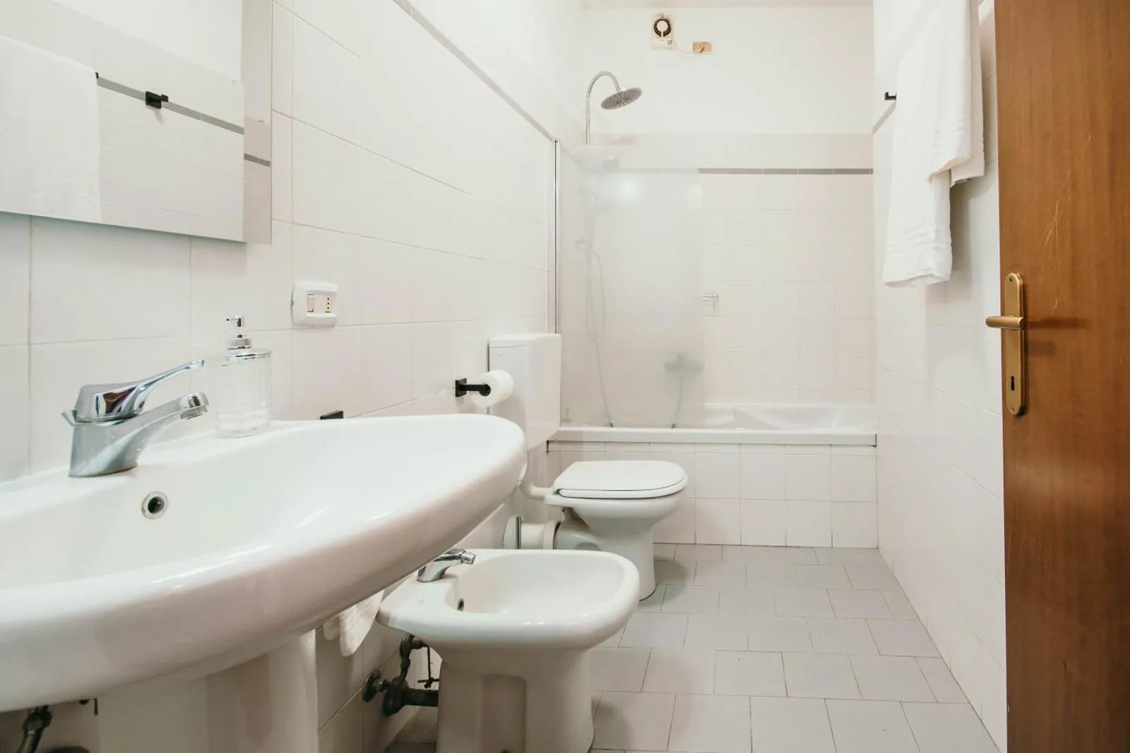 Appartamento Deluxe con 2 Camere da Letto — Bigattera Apartments, Varese