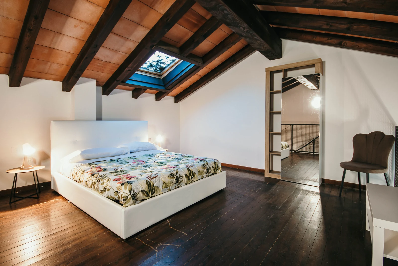 Bigattera Apartments — 9 appartamenti con cucina a Varese, 