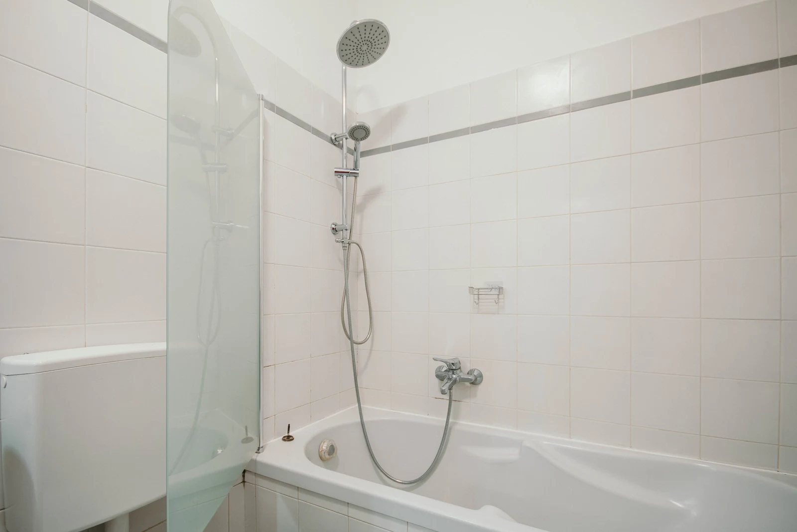SEQUOIA &middot; Appartamento Deluxe con 2 Camere da Letto — Bigattera Apartments, Varese